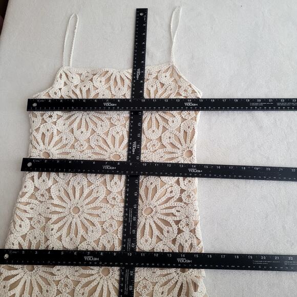 Steve Madden Sz 8 Daisy Optic White Floral‎ Crochet Embroidered Vacation Dress - Picture 6 of 8